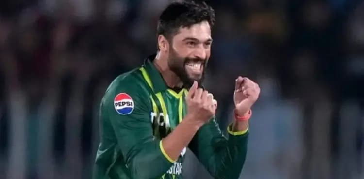 Mohammad Amir out of first T20i against Ireland