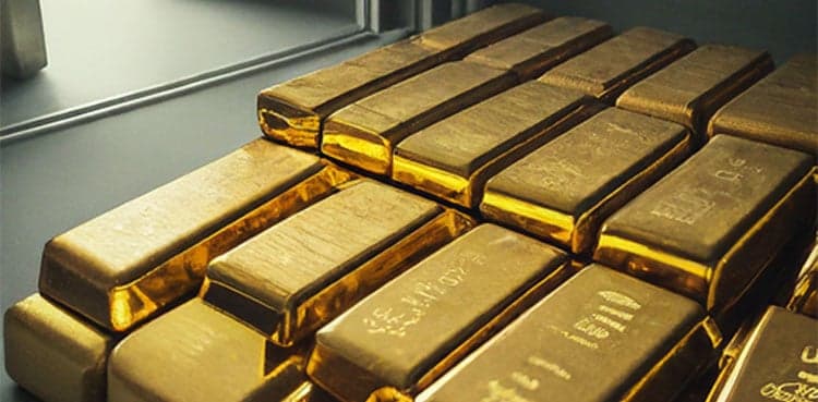 Gold prices see big increase in Pakistan