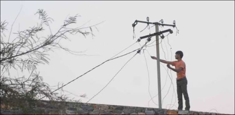 Three-year-old booked in electricity theft case