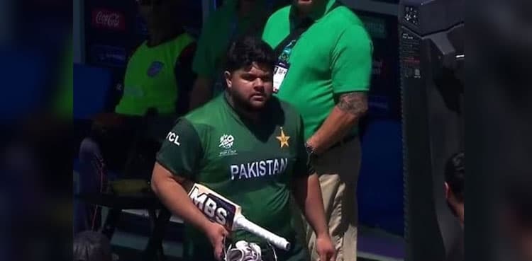 WATCH: Azam Khan charges towards spectator after dismissal during PAK vs USA match