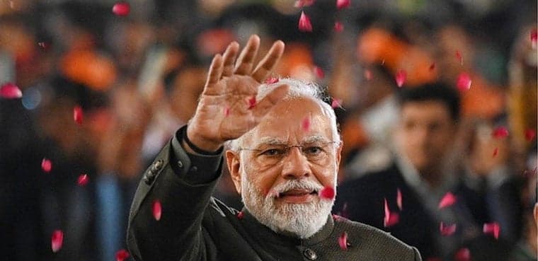 India to ditch privatisation plans, pour billions in state-run firms