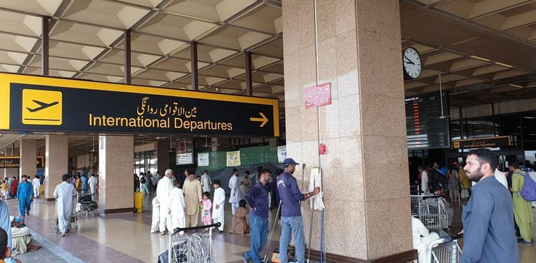 Plane tickets to foreign destinations to get more expensive in Pakistan