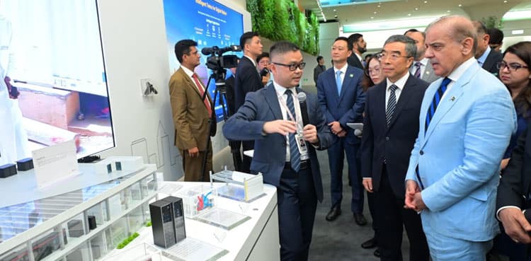 PM Shehbaz invites Huawei to invest in Pakistan’s safe city, taxation sectors