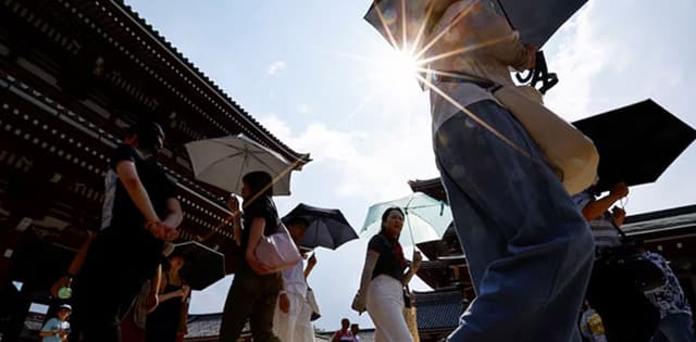 May was world’s second-warmest on record, EU scientists say
