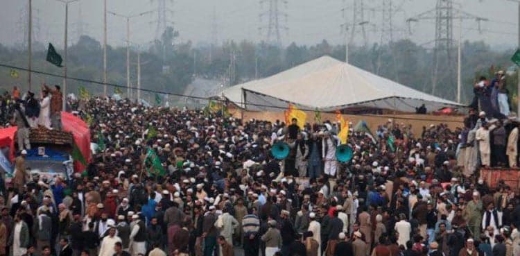 TLP stages sit-in at Faizabad