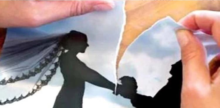 Couple gets divorced three minutes after marriage