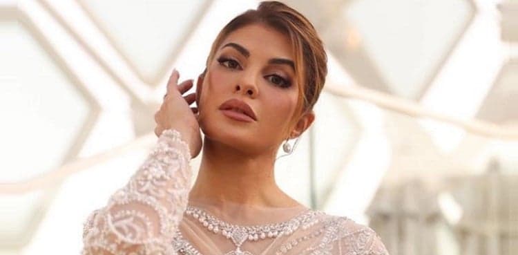 Jacqueline Fernandez fans to get 100 iPhone 15 Pro on her birthday