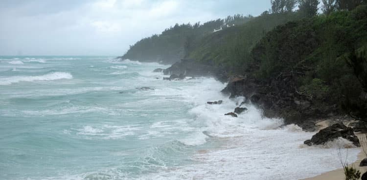 Hurricane Erin intensifies offshore, lashes Caribbean with rain