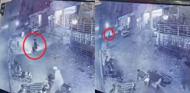 WATCH: Robbers open fire at chasing police officers in Karachi