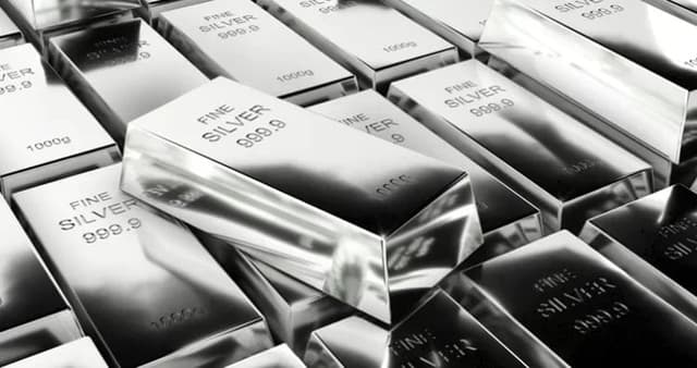 Silver rate steady in Pakistan on global market cues
