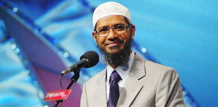 Dr Zakir Naik applauds Pakistan’s love, hospitality