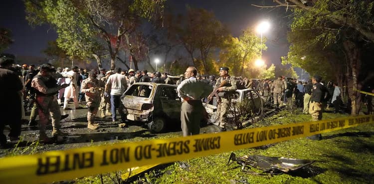 Investigators claim 'significant' progress in Karachi blast case