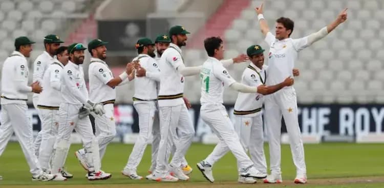 PAK v ENG: Nasser Hussain warns England ahead of Test series