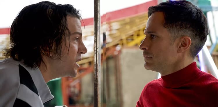 Diego Luna, Gael García Bernal paired up for Spanish boxing drama