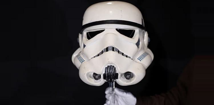 'Star Wars', 'Batman', Bond items to go up for sale at film auction
