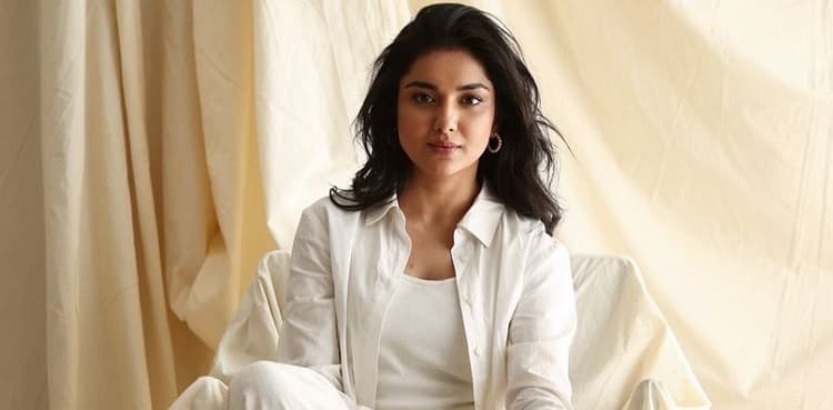 Tuba Anwar steals the show in latest shoot: See pictures, reel