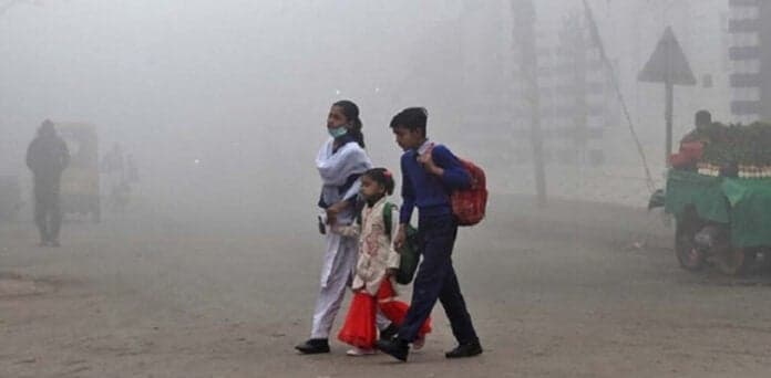Punjab govt issues update on school closure amid smog crisis