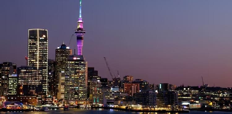 New Zealand sinks into recession, more rate cuts coming