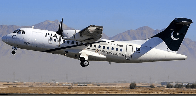 PIA flight returns to Karachi after developing technical fault