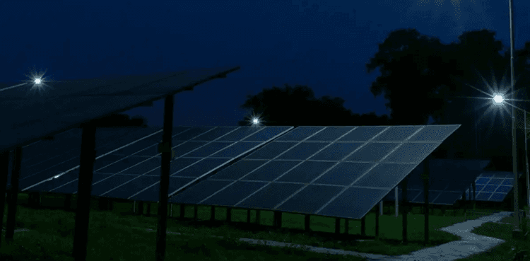 Researchers develop solar panels that generate power at night