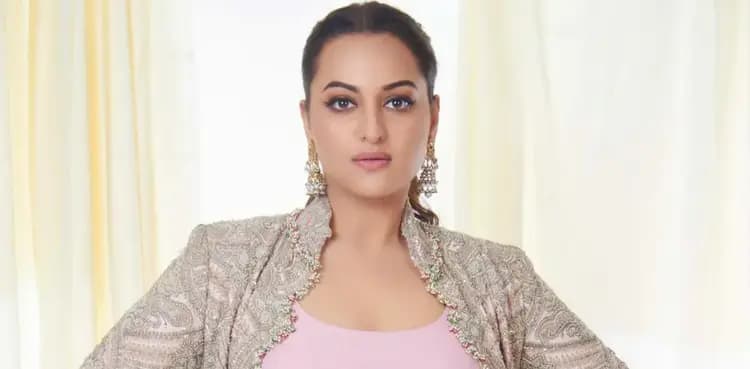 Sonakshi Sinha recalls being rejected by older actor over looks