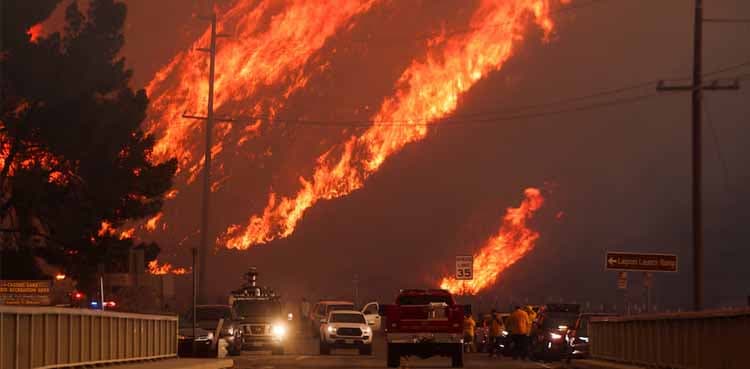 New wildfire near Los Angeles explodes to 9,400 acres