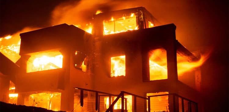 Film stars, celebrities lose homes, flee from Los Angeles wildfires