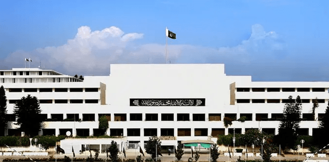 NA Speaker calls parliamentary leaders consultative meeting