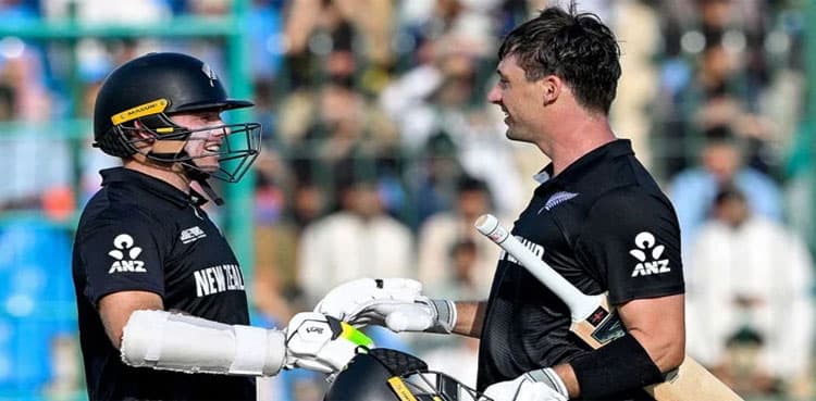 Champions Trophy 2025: Latham, Young star as New Zealand outclass Pakistan