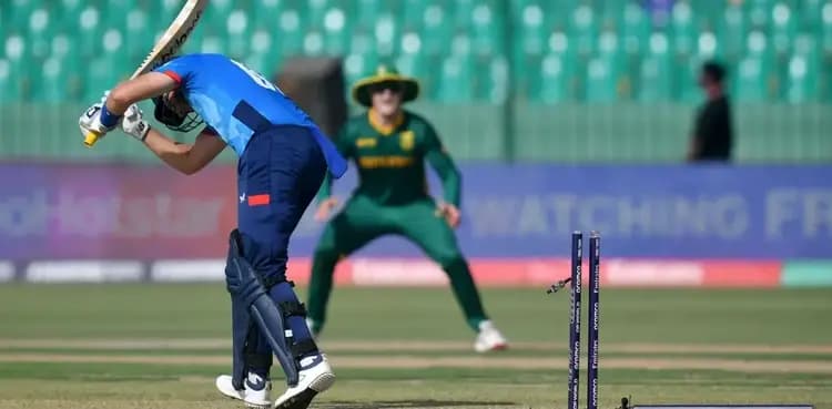 South Africa thrash England by 7 wickets, reach CT 2025 Semis