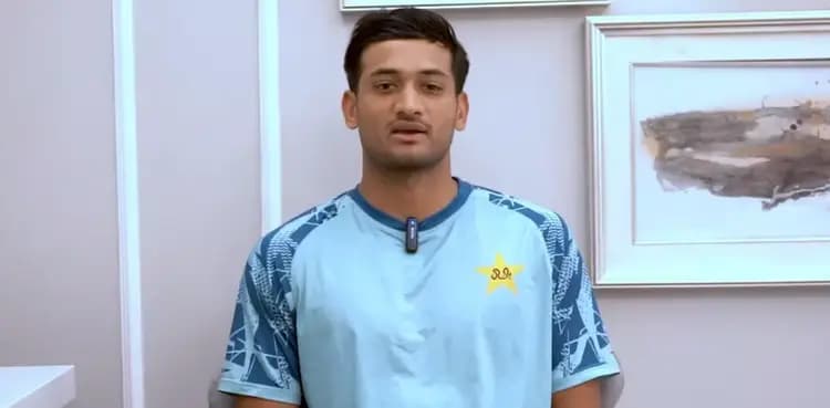 Hasan Nawaz bags unwanted record with two ducks in two games