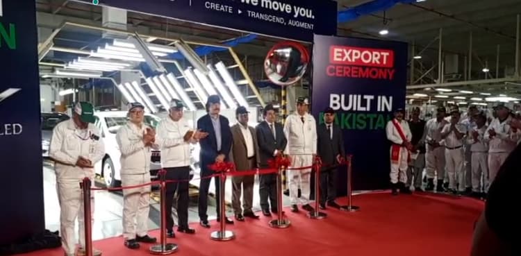 In a first, Pakistan begins exporting cars to Japan