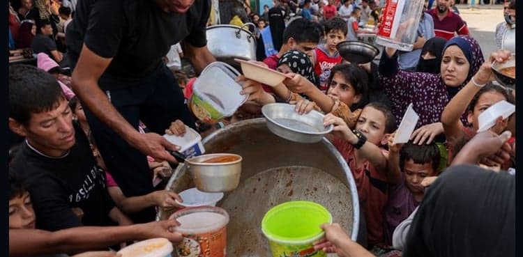 US-backed group suspends Gaza aid operations