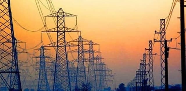 Power Minister orders Immediate disciplinary action against worst-performing field officers