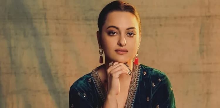 Sonakshi Sinha labels Indian news channels 'a joke'
