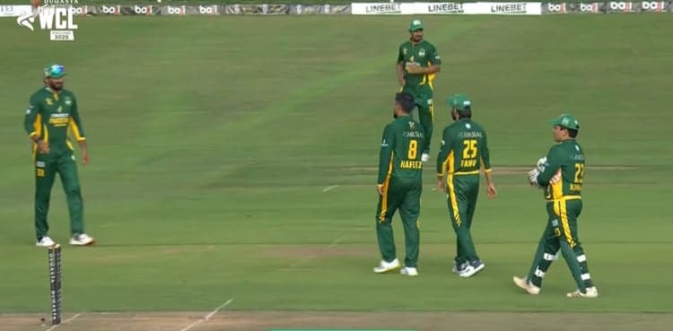 Pakistan thrash South Africa in WCL 2025 clash