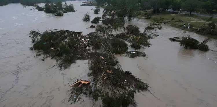 Search teams in Texas face more rain, 78 confirmed killed in flash floods