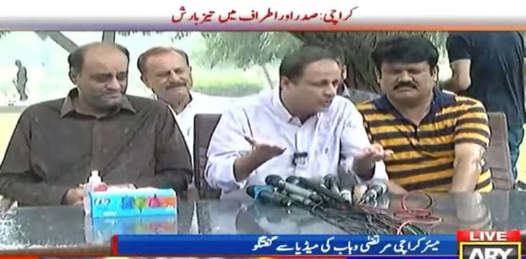 Karachi: Mayor Wahab inspects work at Green Line Common Corridor