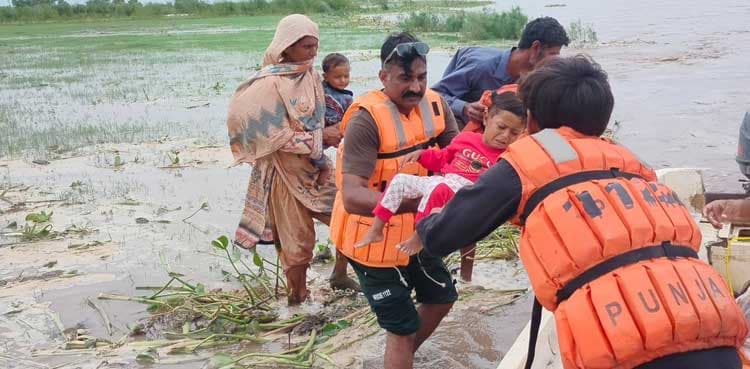 150,000 relocated to safety amid Sutlej River floods