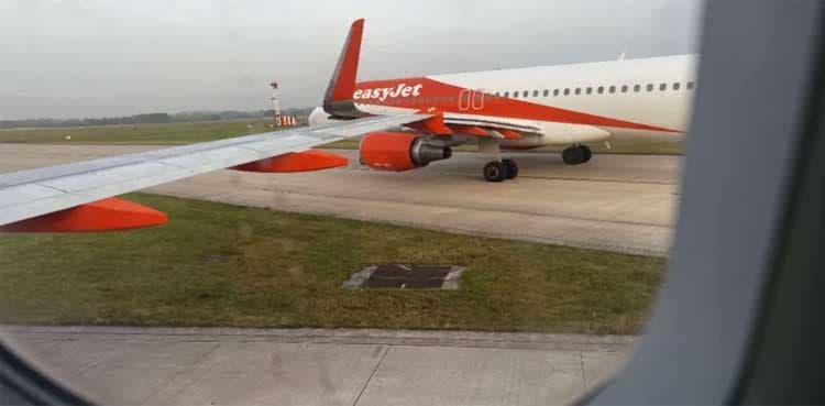 Two planes clip wings at Manchester Airport, halt flights