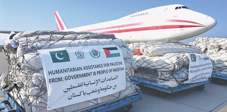 Pakistan’s Gaza aid received at Egypt Airport