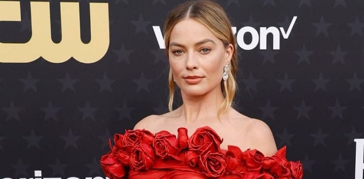 Margot Robbie makes rare comment on her mom-life