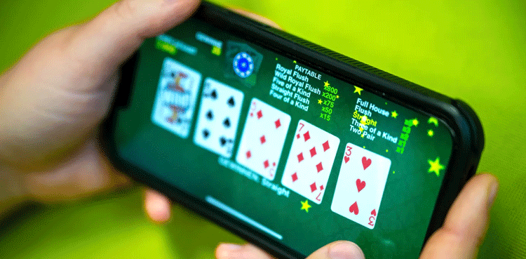 India bans online gambling, including cricket apps, after loosing $2.3 billion