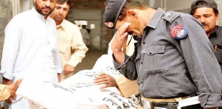 Police personnel shot dead in Landhi Karachi