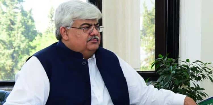 Pakistan's 9,000 people hold Rs 750 billion bank deposits: FBR