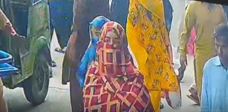 CCTV footage of child kidnapping from Lahore General Hospital released