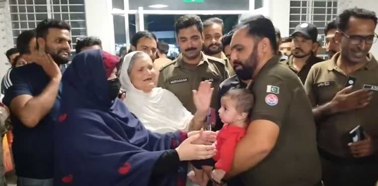 Sialkot police recover abducted newborn within 3 hours