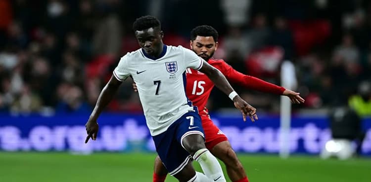 Saka lights up England's confident friendly
