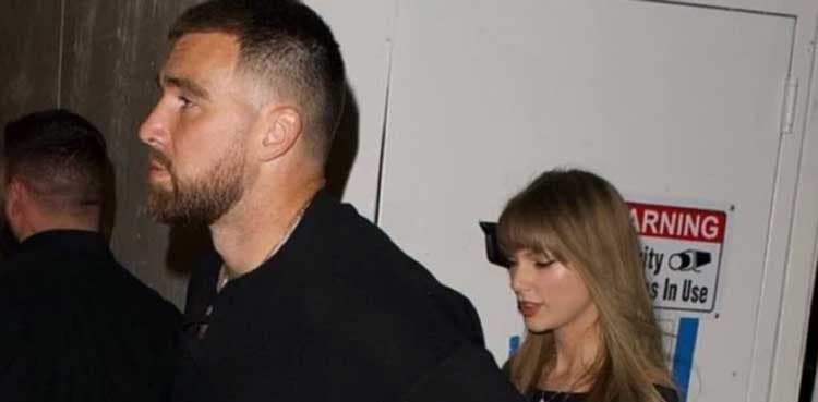 Taylor Swift, Travis Kelce spotted in matching outfit on dinner date in New York City