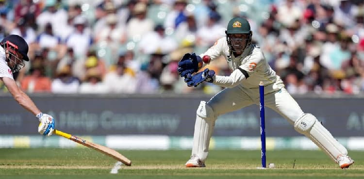 Carey's masterclass standing up to the stumps wins Boland's trust